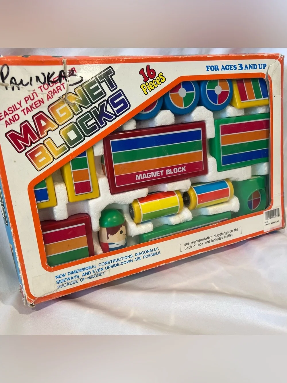 Vintage Rainbow Magnetic Blocks 16 Piece Toy Set Complete w/ Original Box
